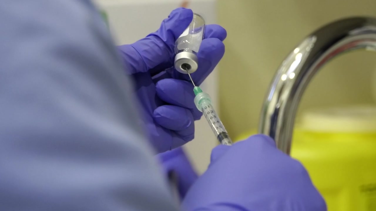 호주, 겨울 독감 급증...백신 동시접종 '과제'
