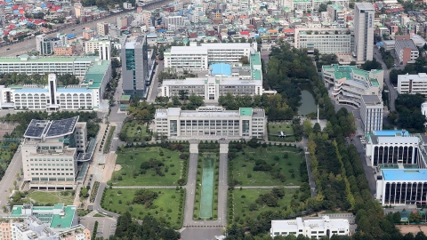 경찰, 숨진 인하대 여대생과 건물 함께 들어간 남성 신병 확보