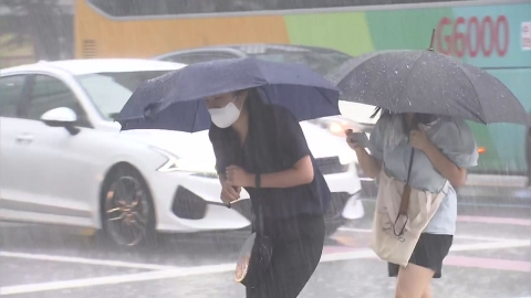  서울 등 수도권 시간당 40mm 강한 비...퇴근길까지 주의