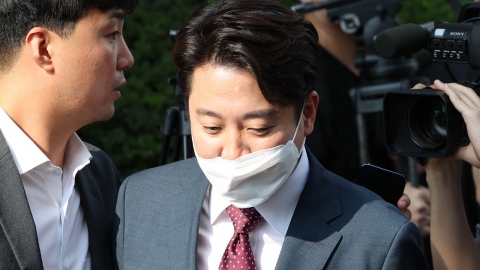 이준석 "윤핵관 수사 개입 증언 나와...예상했지만 황당"