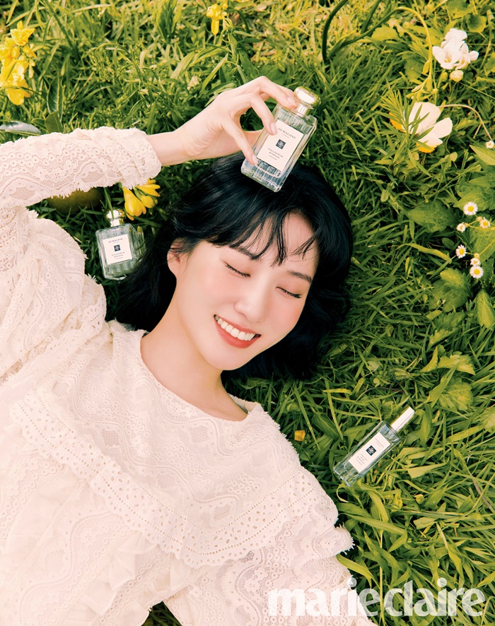 박은빈, 가을 화보 공개…맑은 피부+생기 가득한 미모 자랑