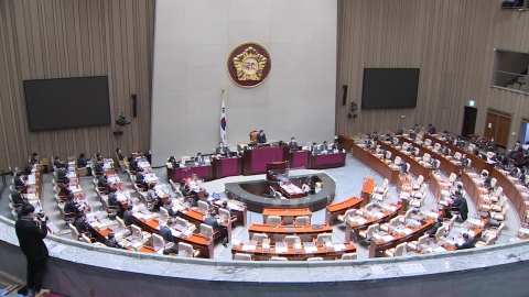 尹 정부 첫 정기국회 시작…'종부세 완화' 여전히 난항