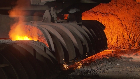 포스코 "포항제철소 고로 오늘부터 순차 재가동"