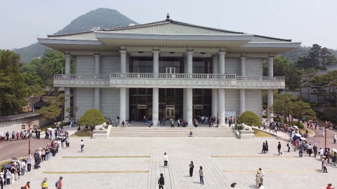 "尹 정부, 청와대 관광·개방에 예산 370억 편성"