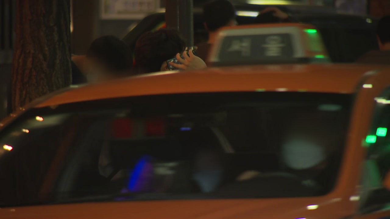 한밤 '택시 전쟁' 사라지나..."택시 부제 해제·심야 호출료 인상"