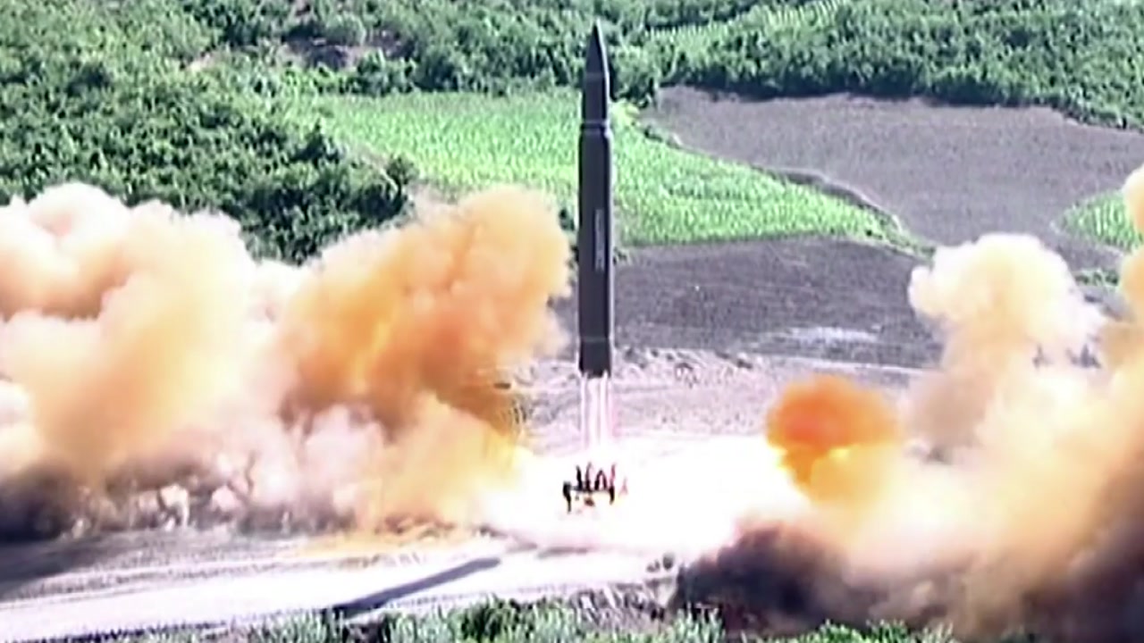 [정치][뉴스앤이슈]    今度は北朝鮮の中距離弾道ミサイル…日本上空に到達させる計画とは？
