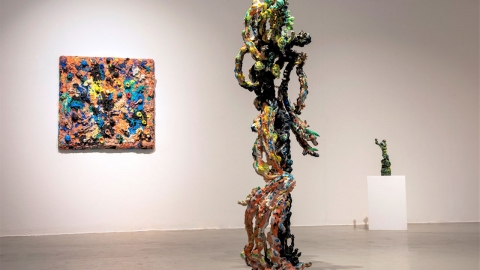 MZ세대 조각가 곽인탄, 회화·조각 뒤섞인 신작 전시