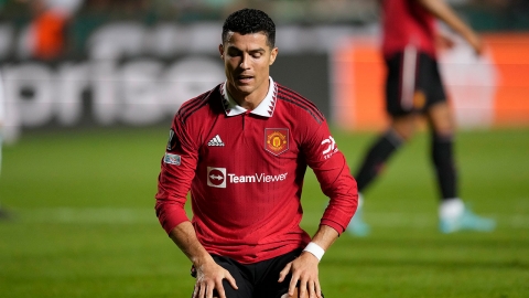 '헛발질' 호날두, 여덟 번 슈팅에도 '0골'