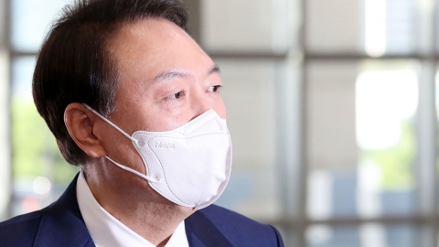 尹 "카카오, 국가기간통신망...시장 왜곡되면 국가 대응"