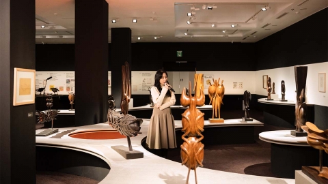 조각가 문신과 어우러진 가수 권진아의 무대...오는 18일 유튜브 생중계