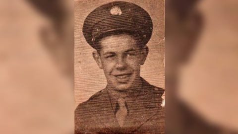 한국전쟁 때 숨진 23세 미군병장 70년 만에 고향 땅에 안장