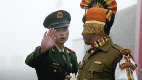 "인도·중국군 수백 명 국경서 난투극"