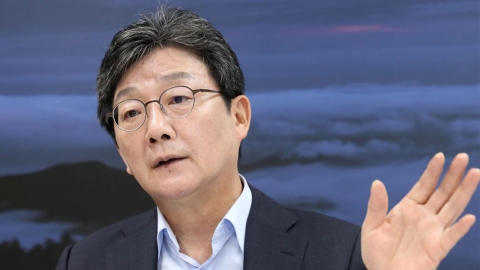 유승민 "전당대회, 尹에 잘보이려는 재롱잔치...꼴보수로 회귀"