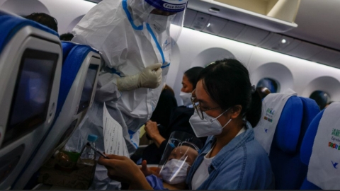 伊 밀라노서 중국발 승객 코로나 검사...무려 50%가 양성