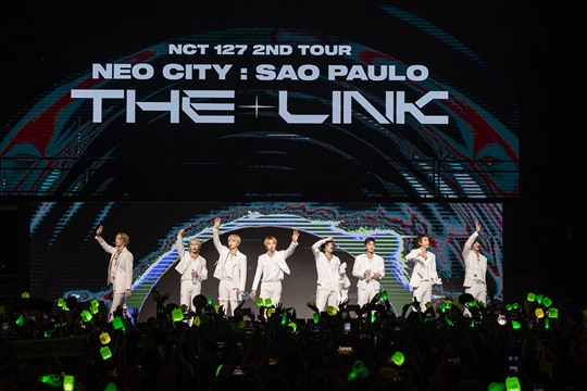 NCT 127 브라질 단독 콘서트…현지서 울려퍼진 한국어 떼창