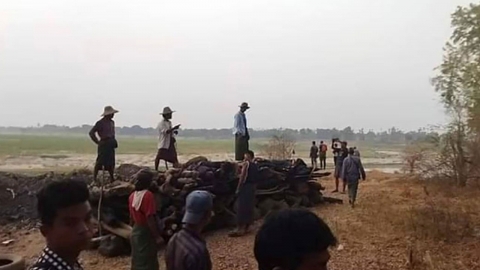 미얀마군, 민간인 학살...중부 2개 마을 습격해 17명 성폭행·고문 살해