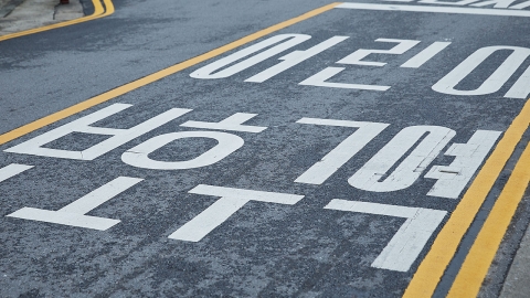 '스쿨존 사망' 어린이 부모에게 "사이코" 댓글...모욕 유죄