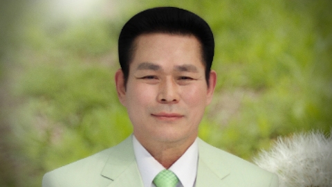 '신도 성폭행' 만민중앙교회 이재록, 형집행정지 석방