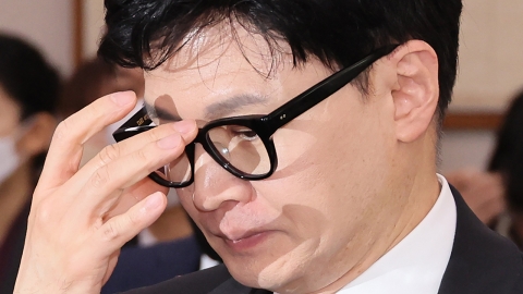 박수영 "한동훈, 셀럽 넘어 '히어로' 될 것"…한동훈은 선 그어