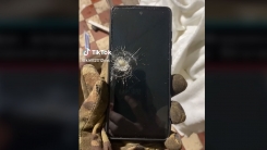 우크라군 목숨 살린 삼성 갤럭시 스마트폰 "총알 관통했는데..." 