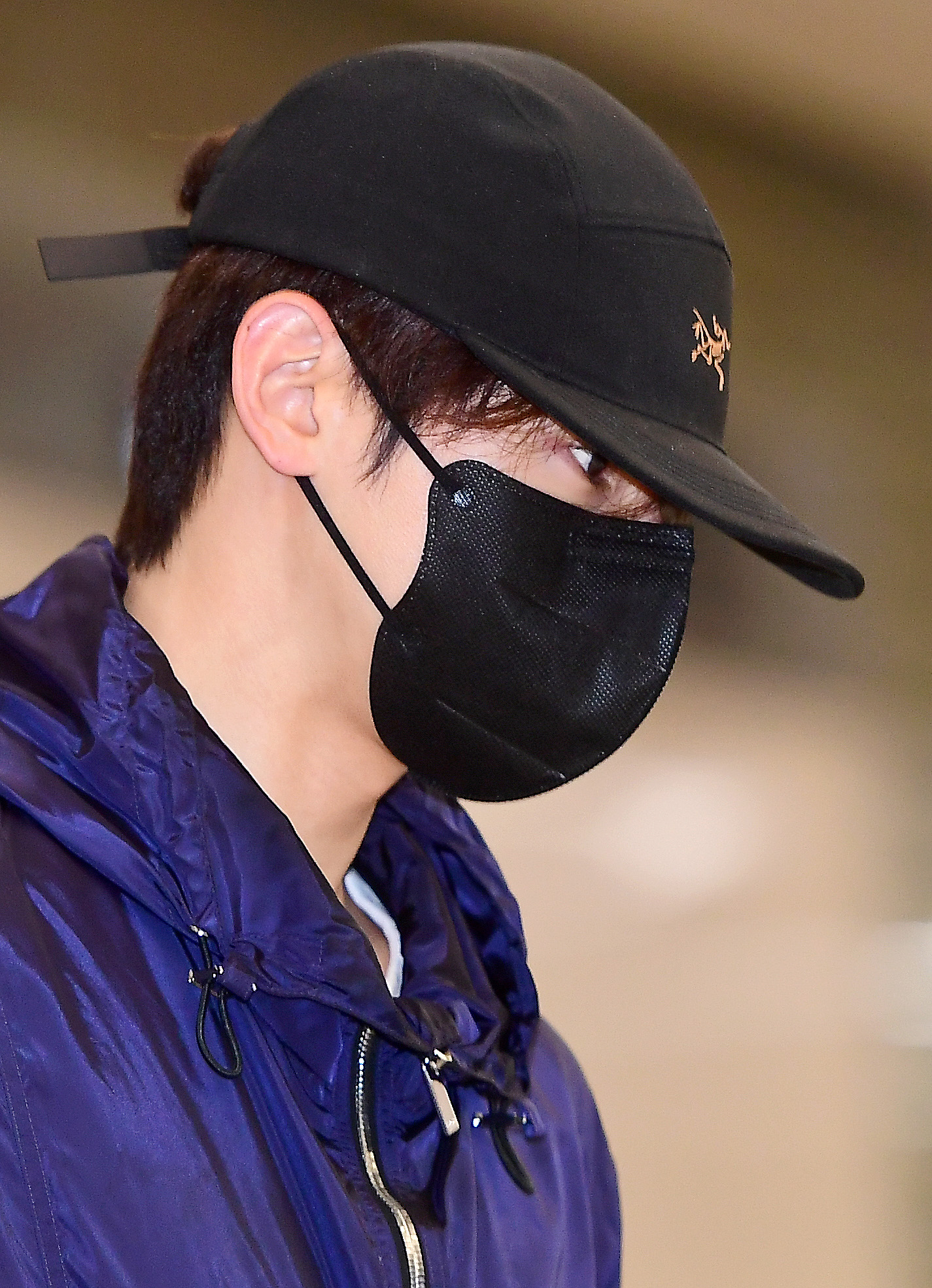 차은우, 어제(20일) 美서 귀국…곧바로 故 문빈 빈소 향해 조문