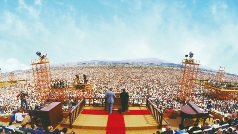 '440만 명 운집' 빌리 그래함 전도대회 50주년 기념집회 다음 달 3일 개최