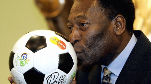 '000 펠레'는 어떤 의미?…축구 황제, 브라질 사전 등재