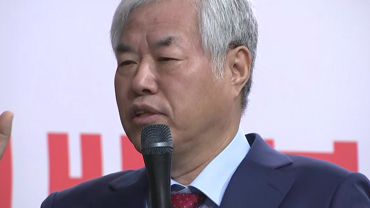 5·18 왜곡 발언 전광훈에 관련 5월 단체들 "법적 조치"