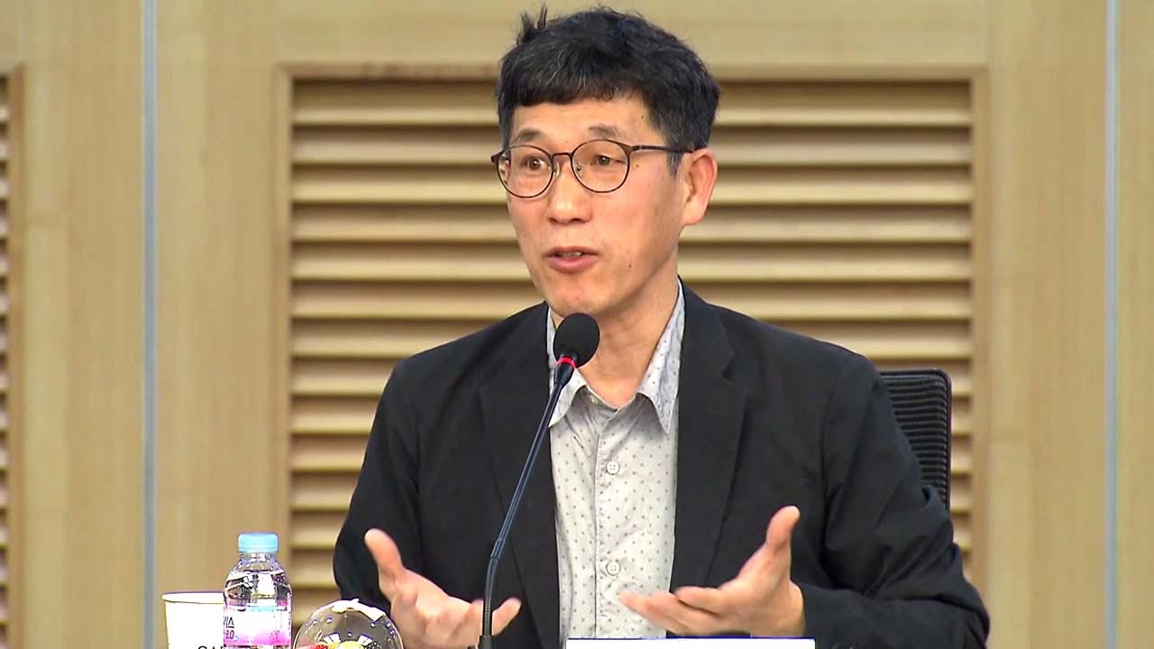 진중권, '태영호 공천 녹취록' 두고 "박근혜는 이것으로 실형"