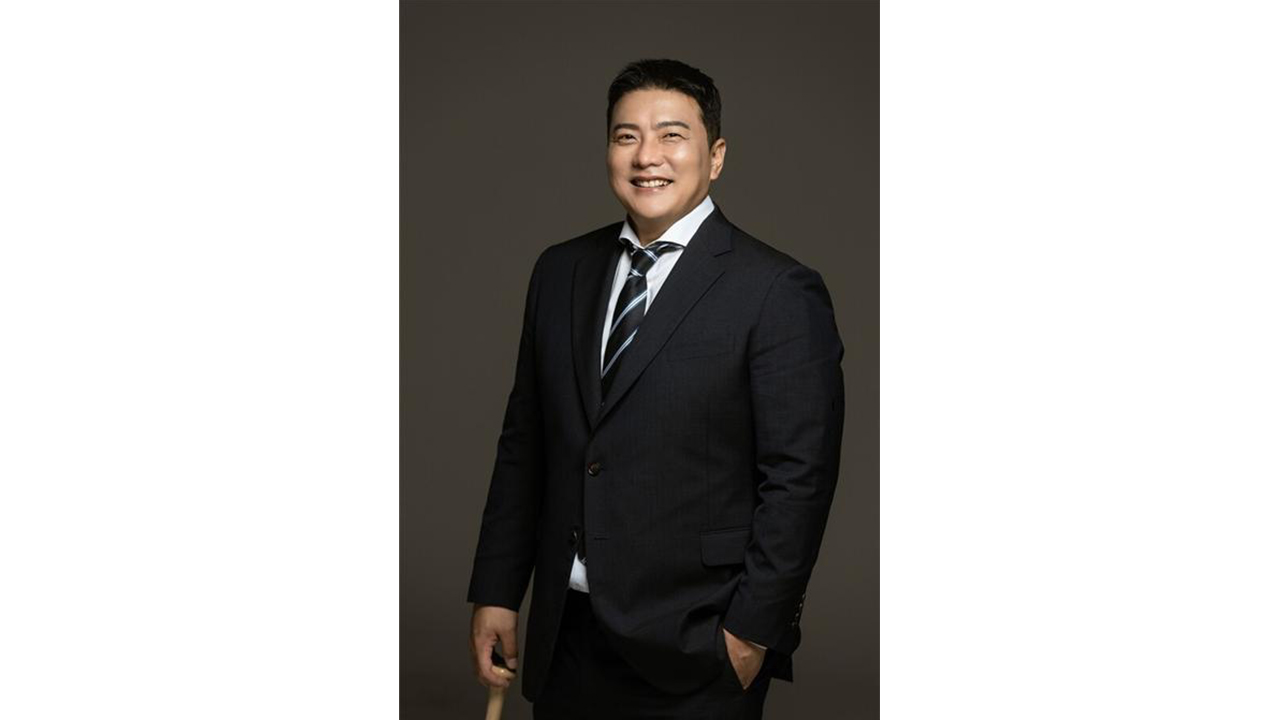 전 프로야구 한화이글스 김태균 선수, 가정의 달 맞아 천만 원 기부