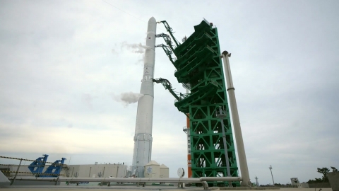  누리호 발사 자동운용 돌입...발사 카운트다운 시작