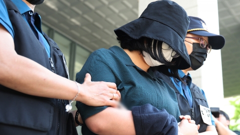 긴급체포되자 "배 아프다"며 응급실행…정유정의 거짓말