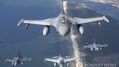 네덜란드 국방 "우크라 F-16 훈련 여름부터 시작"