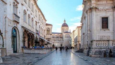"이 도시에서 캐리어 끌면 벌금 40만 원 내야 합니다"