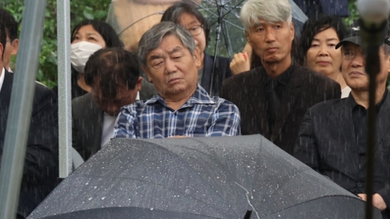 김수진 교수 "나도 여학생 손목 잡아...박원순 성추행은 중상모략"