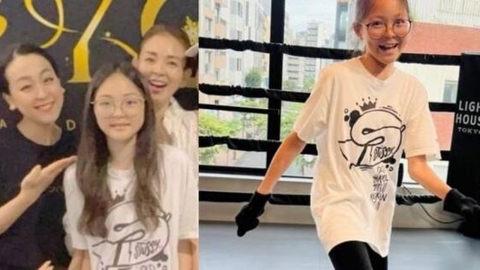 아사다 마오 깜짝 근황...아이스쇼 온 추사랑 모녀와 기념 사진 