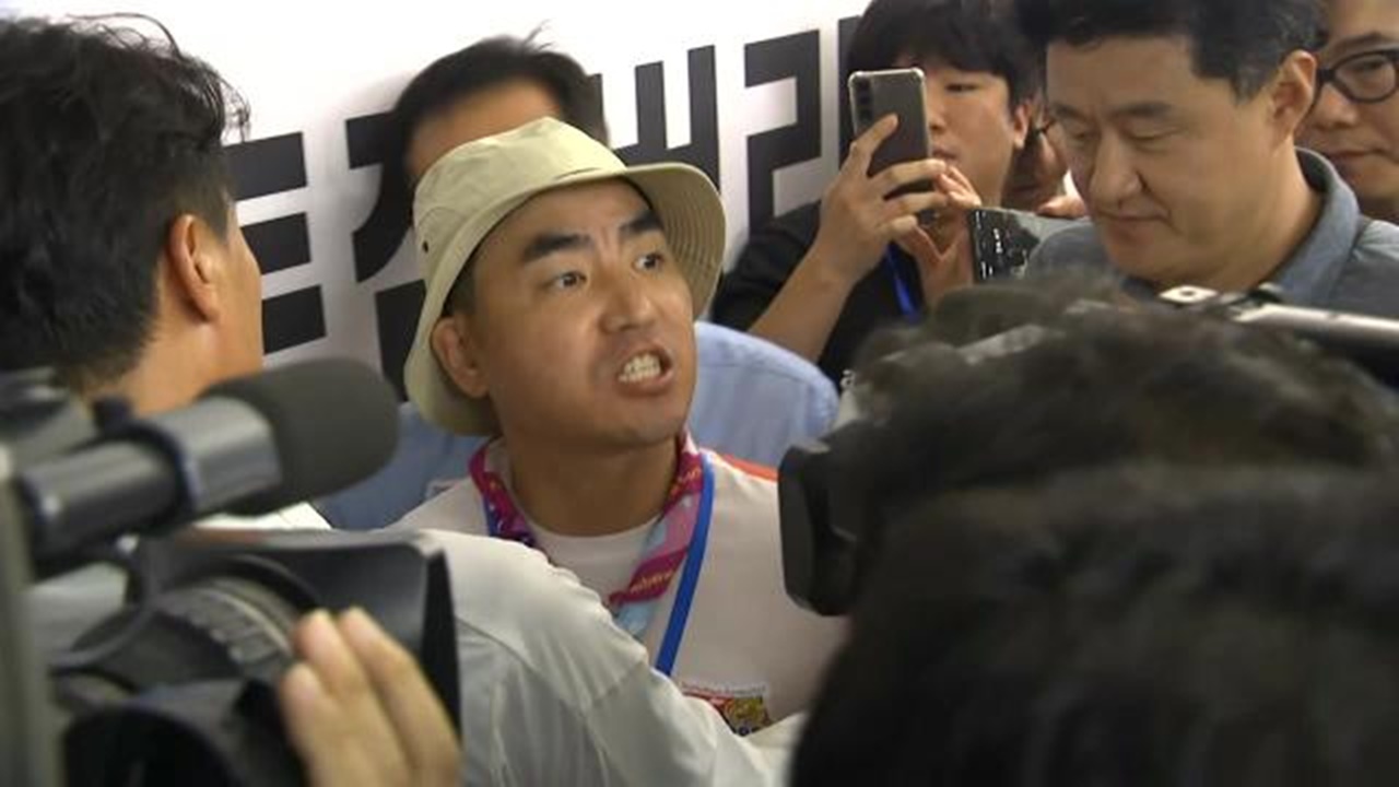與 신원식 “전북 잼버리 조기 퇴영=국민 배신”...야권 개입설 제기