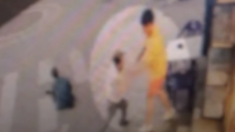 '흉기 난동' 70대 제압했더니...정당방위 대신 '상해 피의자' 신세
