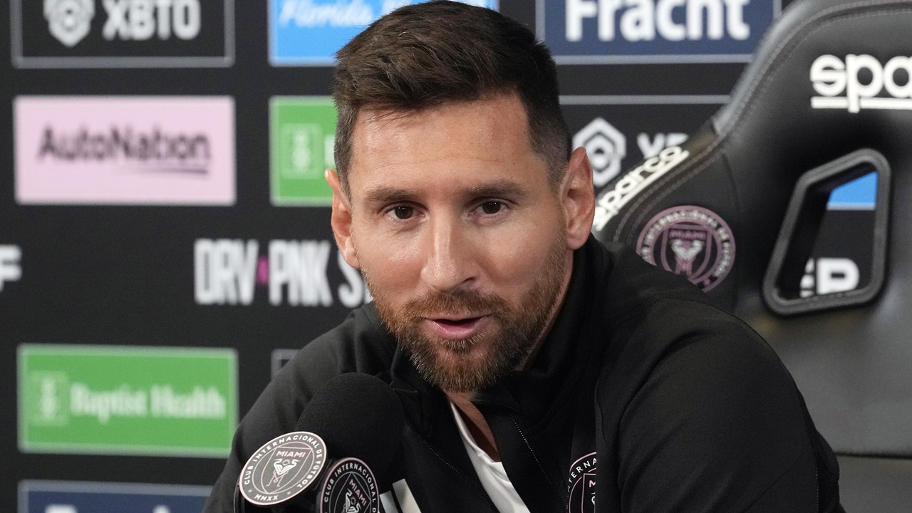 ‘축구의 신’ 메시 “바르샤→PSG 이적, 원하지 않았던 일”
