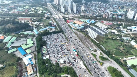 전국 도로 곳곳에서 귀경 정체...부산→서울 4시간 50분