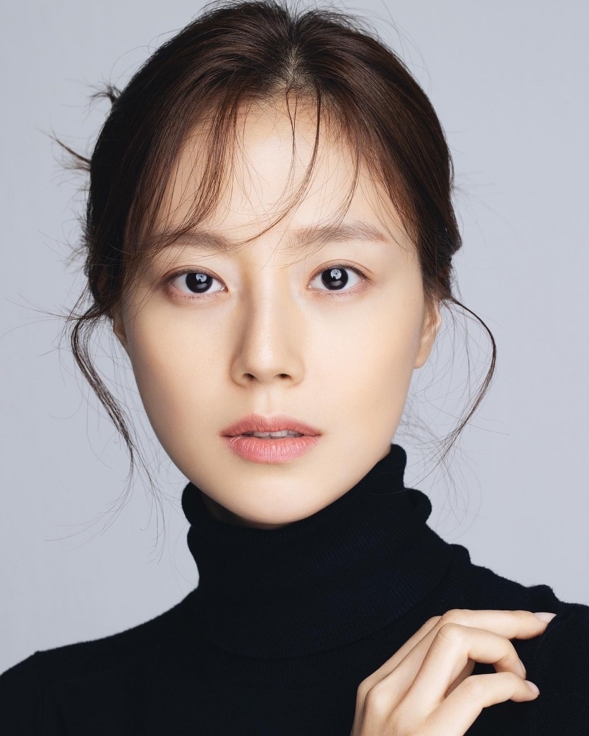 문채원, 악성 루머 유포자 추가 고소…"합의 없이 강력 대응"