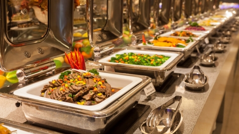 특급 호텔 뷔페, 20만 원 선 뚫었다…줄줄이 가격 인상 