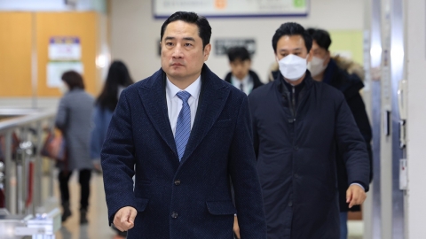 ‘도도맘 허위 고소 종용’ 강용석, 징역 6개월·집유 2년 선고