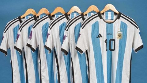 메시 월드컵 축구 우승 유니폼, 경매서 101억 원에 낙찰