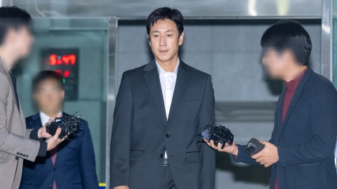 배우 이선균 사망...마약 투약 혐의 조사 69일만