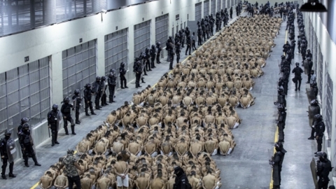 증거 적어도 우선 체포...엘살바도르, 살인 범죄율 70% 감소