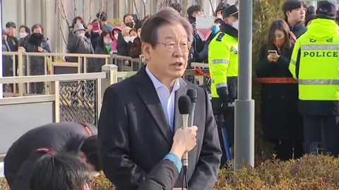 [뉴스앤이슈] 민주 "李 피습 부실 수사 배후 밝혀야"...'특검' 카드 꺼내나?