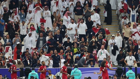 아시안컵 화려한 개막...'디펜딩 챔프' 카타르, 레바논 3대 0 완파