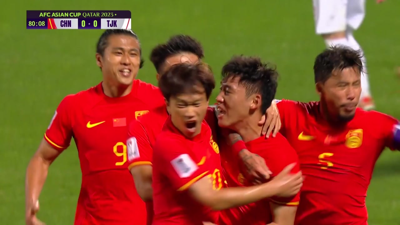 무너지는 중국 축구, 'FIFA 랭킹 106위' 타지키스탄과 힘겹게 무승부