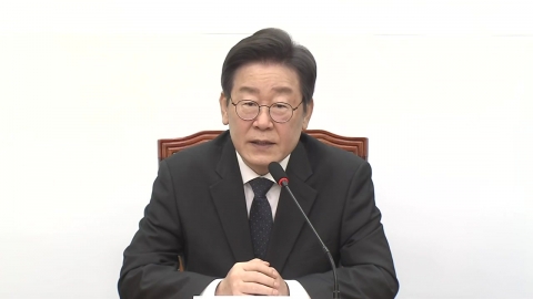 [현장영상+] "획기적인 정책 필요, 국가 출산·돌봄 책임 더욱 강화해야"